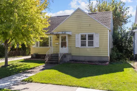 330 8th St, Fond Du Lac, WI 54935
