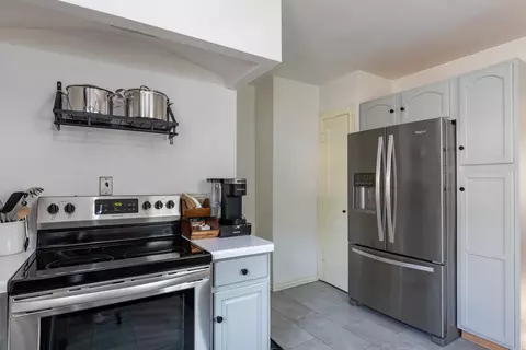 Kitchen - 609 E Grant St, Appleton, WI 54911 photo 3 of 3