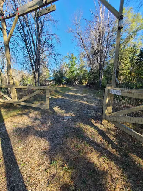 n8979 Kaufman Lane, Crivitz, WI 54114