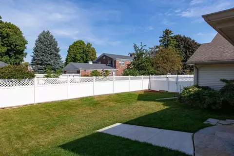 2326 W Prospect Ave, Appleton, WI 54914 photo 24