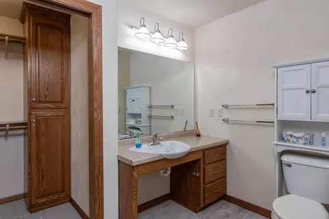 2326 W Prospect Ave, Appleton, WI 54914 photo 14