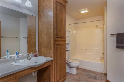 2326 W Prospect Ave, Appleton, WI 54914 photo 15