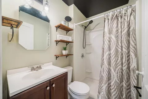 1703 W Summer St, Appleton, WI 54914 photo 11