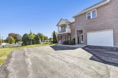 830 Libal St #1, De Pere, WI 54115