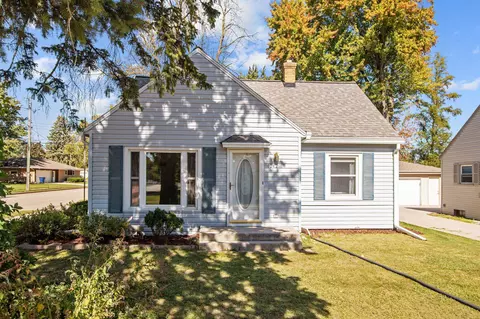 1042 W Grant St, Appleton, WI 54914