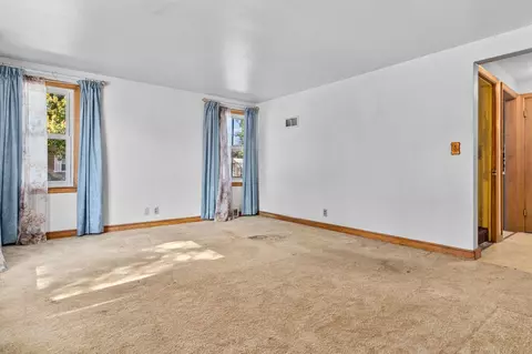 1042 W Grant St, Appleton, WI 54914 photo 5