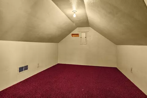 1042 W Grant St, Appleton, WI 54914 photo 13
