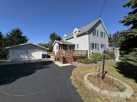 n6211 Village Lane, Casco, WI 54205