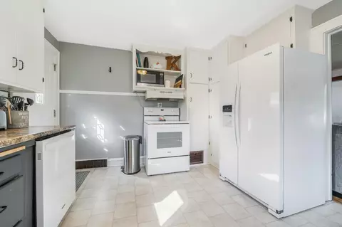 1029 W Bell Ave, Appleton, WI 54914 photo 7