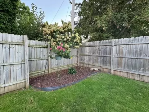 1029 W Bell Ave, Appleton, WI 54914 photo 22