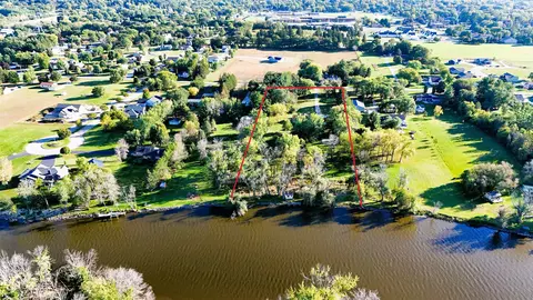 View/Area - 237 E Waushara St, Berlin, WI 54923 photo 9 of 17