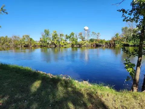 View/Area - 237 E Waushara St, Berlin, WI 54923 photo 5 of 17