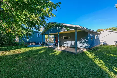 Exterior - 809 3rd St, Menasha, WI 54952 photo 3 of 3