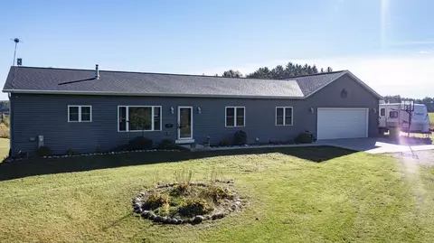 n4670 County Highway E, Ogdensburg, WI 54962