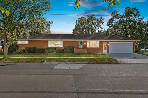 1115 W Franklin St, Appleton, WI 54914