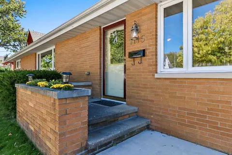 1115 W Franklin St, Appleton, WI 54914 photo 6