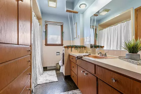 1115 W Franklin St, Appleton, WI 54914 photo 28