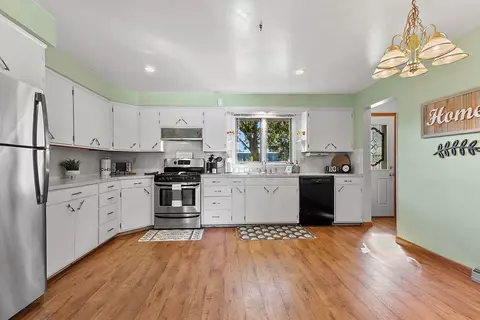 1115 W Franklin St, Appleton, WI 54914 photo 16