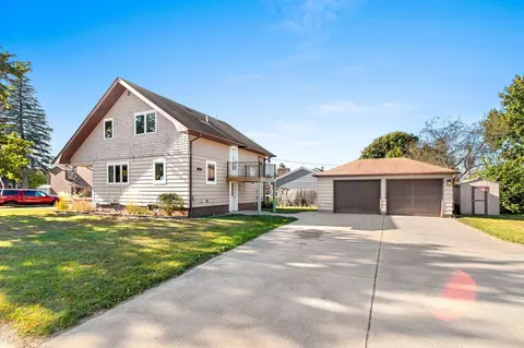 104 N Washington St, Oconto Falls, WI 54154