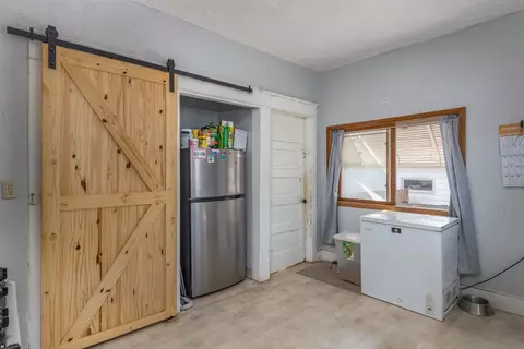 617 W Franklin St, Appleton, WI 54911 photo 8