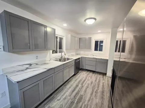 720 E Calumet St, Appleton, WI 54915 photo 5