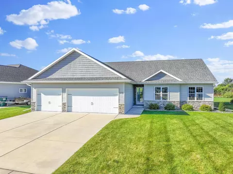 1159 Cosmos Way, De Pere, WI 54115
