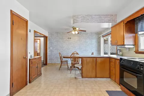 Kitchen - 1712 S Adams St, Appleton, WI 54915 photo 1 of 4