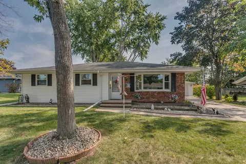 612 Meadow Ln, Kaukauna, WI 54130