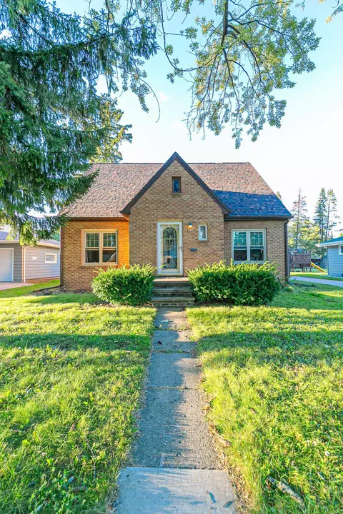 930 W Glendale Ave, Appleton, WI 54914 photo 3