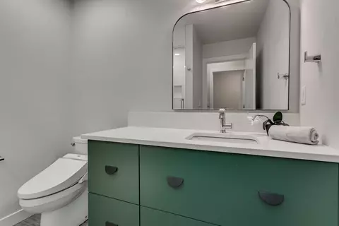 Bath - w5791 Parker Way, Appleton, WI 54915 photo 7 of 7