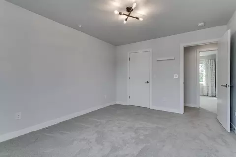 Bedroom - w5791 Parker Way, Appleton, WI 54915 photo 5 of 13