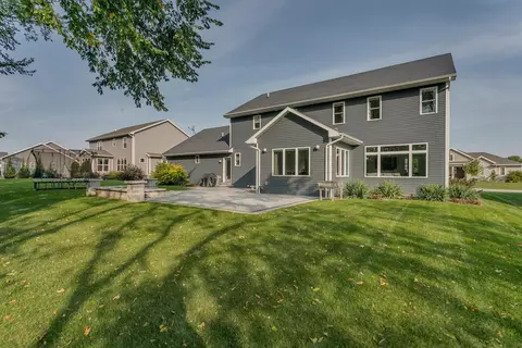 Exterior - w5791 Parker Way, Appleton, WI 54915 photo 4 of 7
