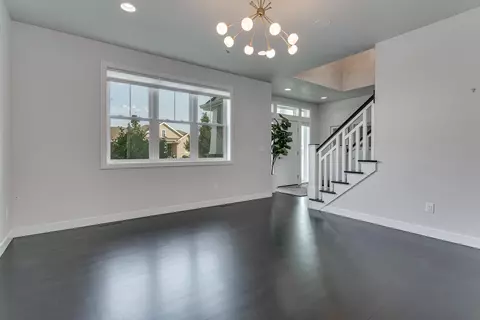 Living - w5791 Parker Way, Appleton, WI 54915 photo 5 of 6