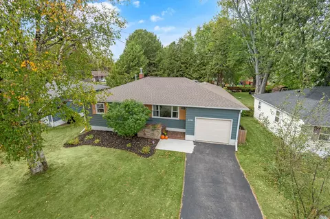 4305 6th St, Menominee, MI 49858