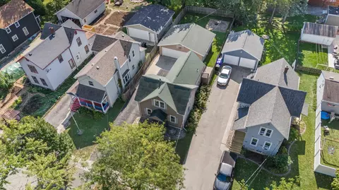 View/Area - 1025 W 8th St, Appleton, WI 54914 photo 3 of 9