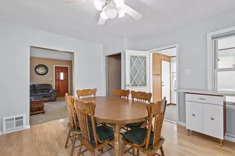 Dining - 1025 W 8th St, Appleton, WI 54914 photo 1 of 2