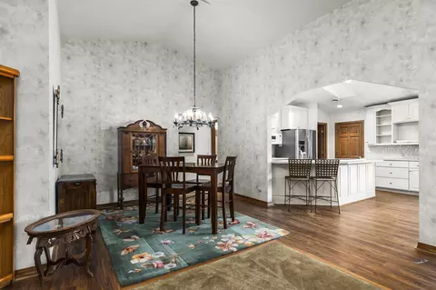 w6189 Long Court, Appleton, WI 54914 photo 4