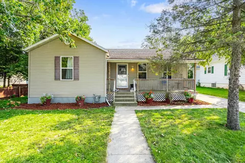 117 W Custer Ave, Oshkosh, WI 54901