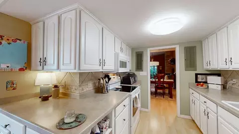 1250 W Nicolet Cir, Appleton, WI 54914 photo 13