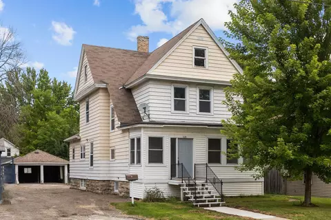 228 E Parkway Ave, Oshkosh, WI 54901