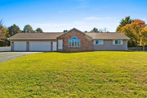 w6771 Greenridge Drive, Greenville, WI 54942