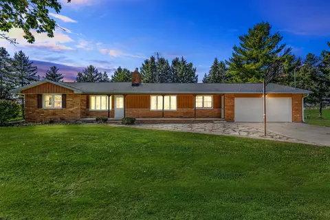 n5179 Twain Road, Chilton, WI 53014