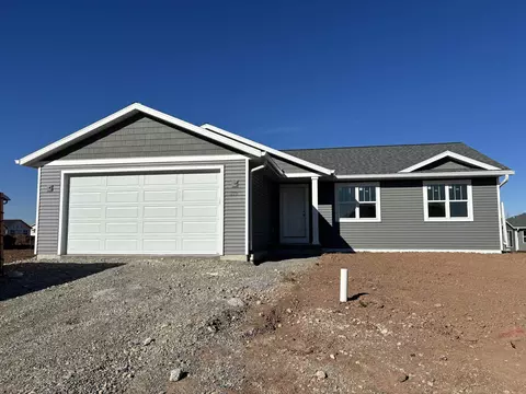 2150 White Dove Ln, Kaukauna, WI 54130