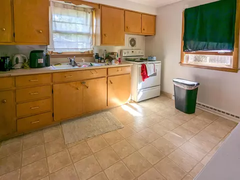 2723 W Lawrence Dr, Appleton, WI 54914 photo 12