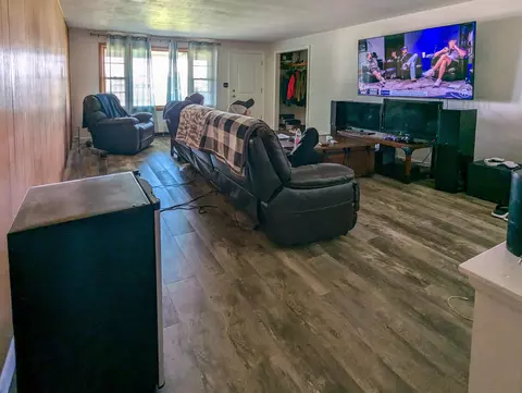 2723 W Lawrence Dr, Appleton, WI 54914 photo 2