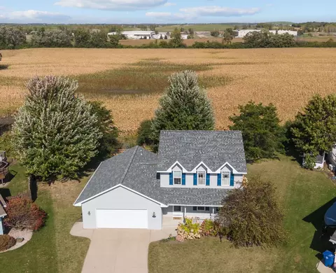 2798 Hamilton St, Oshkosh, WI 54901