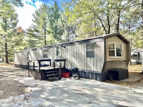 w4984 Pathfinder Circle, Shawano, WI 54166