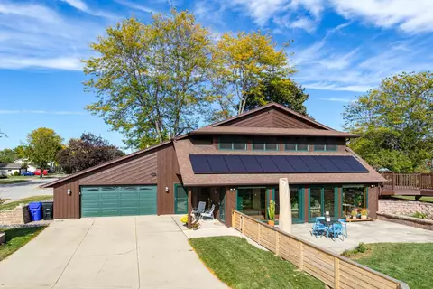 1400 S Clara St, Appleton, WI 54915 photo 2