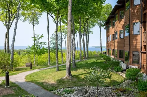 4908 Landmark Cir #312-A1, Egg Harbor, WI 54209