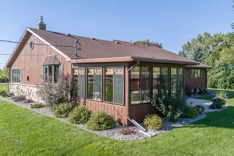 2036 N Mayflower Dr, Appleton, WI 54913 photo 40